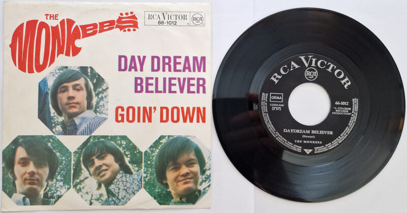 The Monkees – Daydream believer / Goin' down