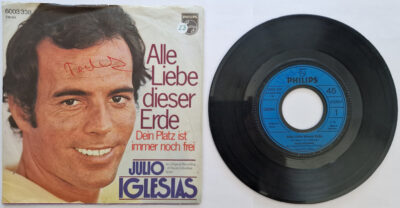 Julio Iglesias – Alle Liebe dieser Erde / Dein Platz ist immer noch frei